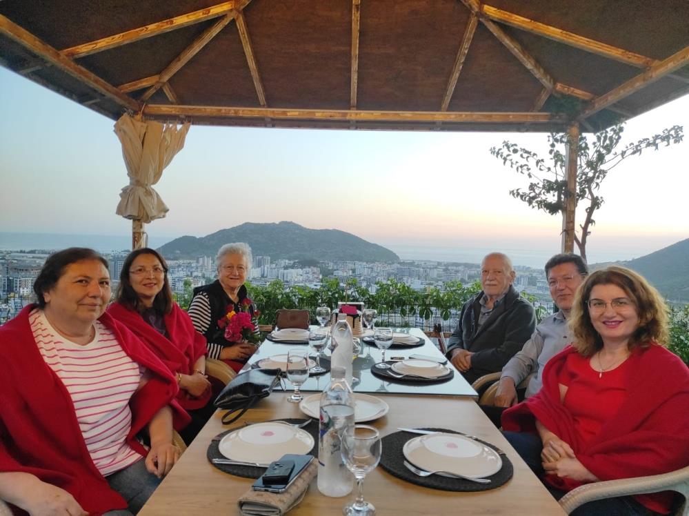 Uzunevliliginsirriniacikladi