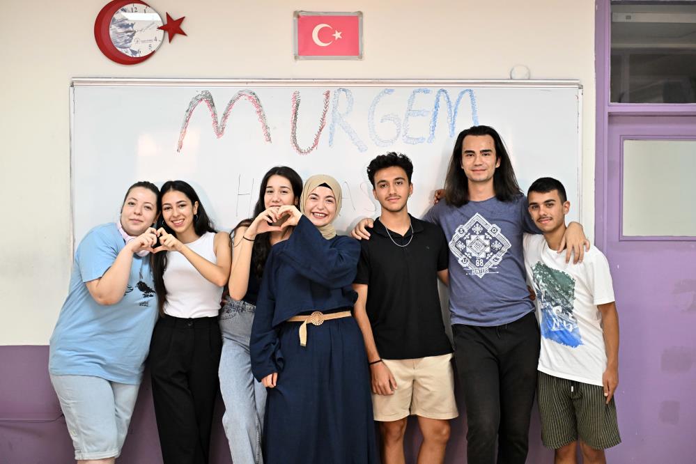 Antalyaliogrencilersinavamurgemilehazir