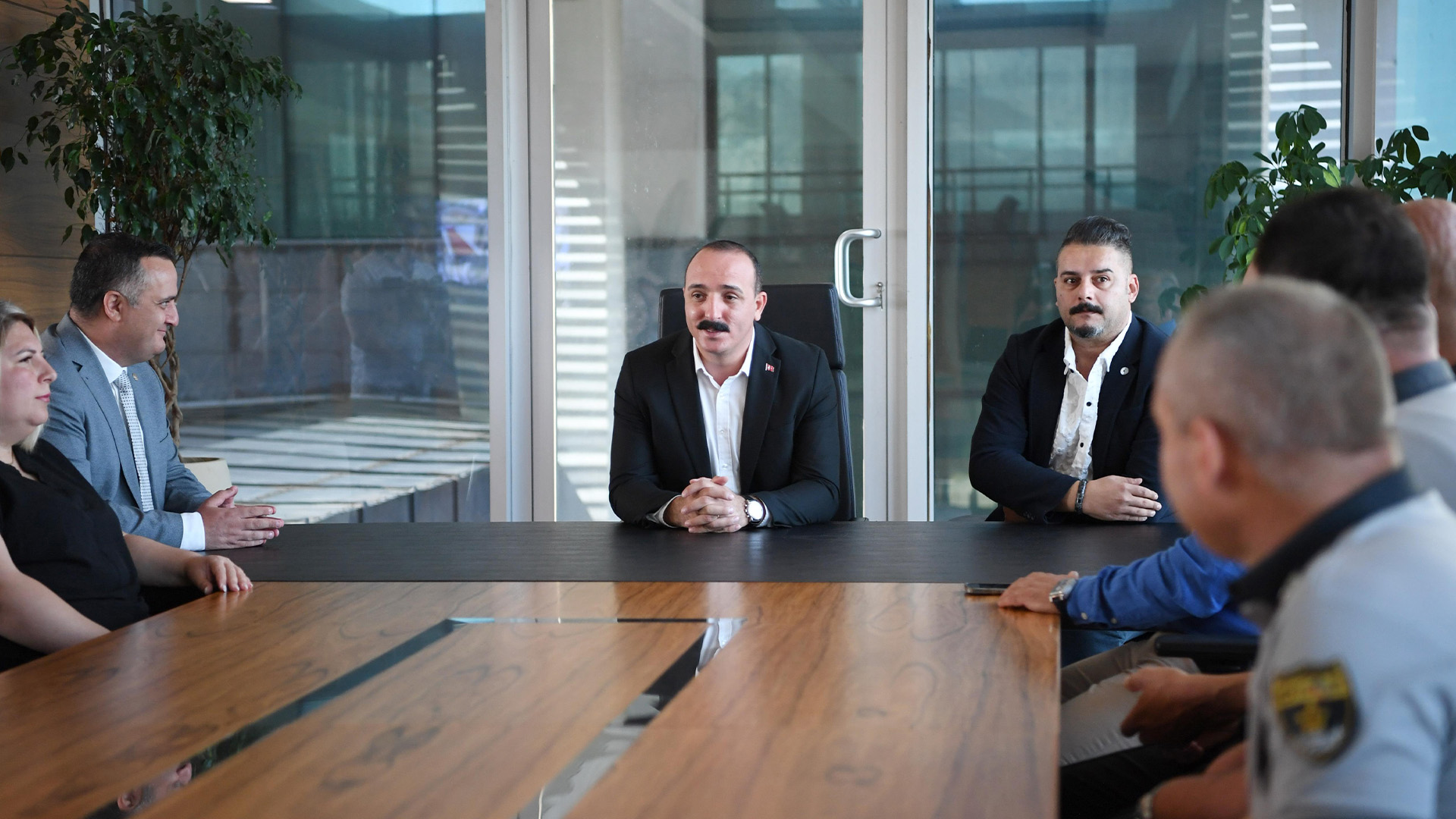 Baskankotanpersonelilesorunlarimasayayatirdi