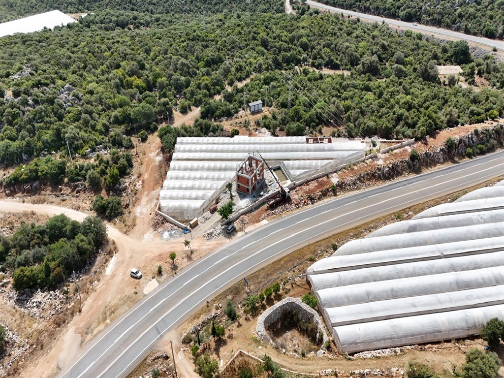 Demredeskandalsitalaninavilla