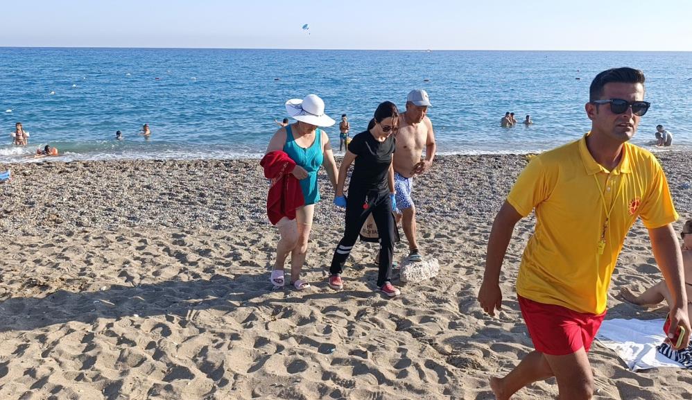 Denizdetehlikebogulmaktansonandakurtarildi1