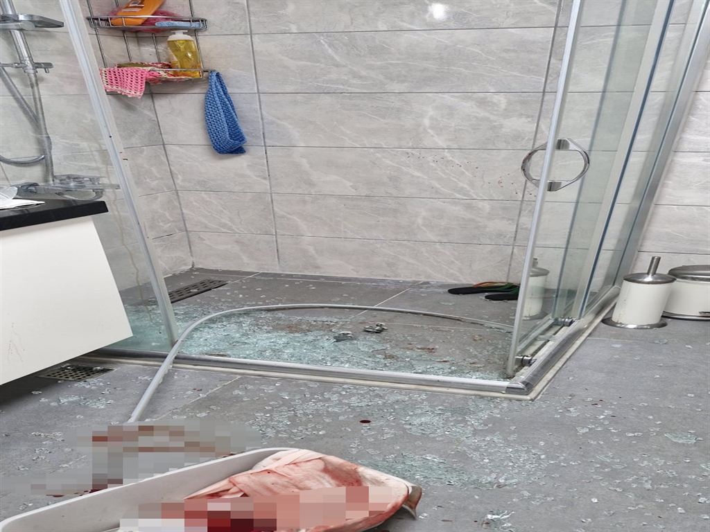 Emekliakdamisyendusalmakisterkenhastanelikoldu