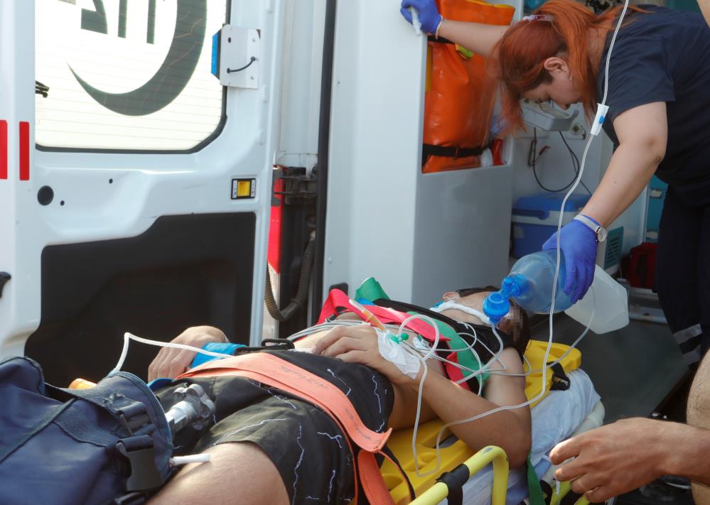 Falezlerdetehlikeliatlayisinsonukotubitti