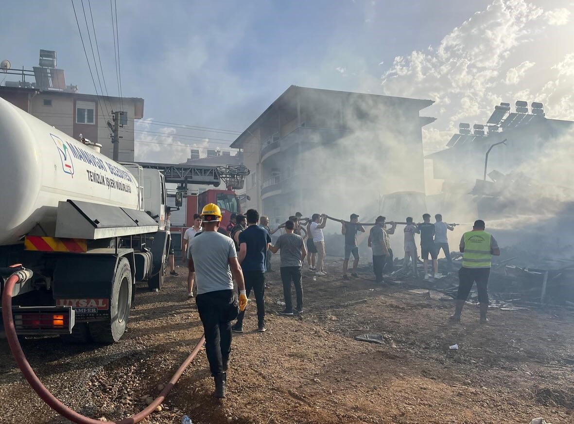 Manavgattayangintedbirleriuygulamlaridevamediyor