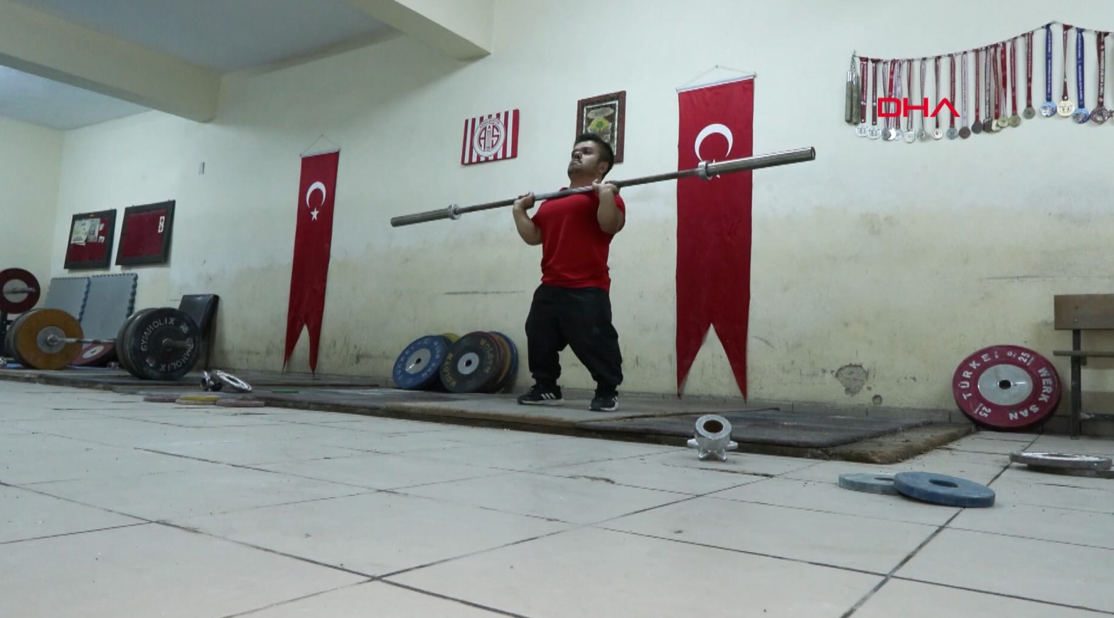 135Boyundaamamillitakimda (2)