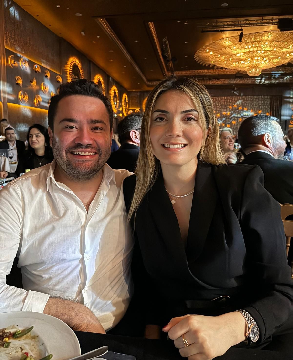 Antalyabuyuksehirbelediyebaskanimuhittinbocekgozaltinaalindi