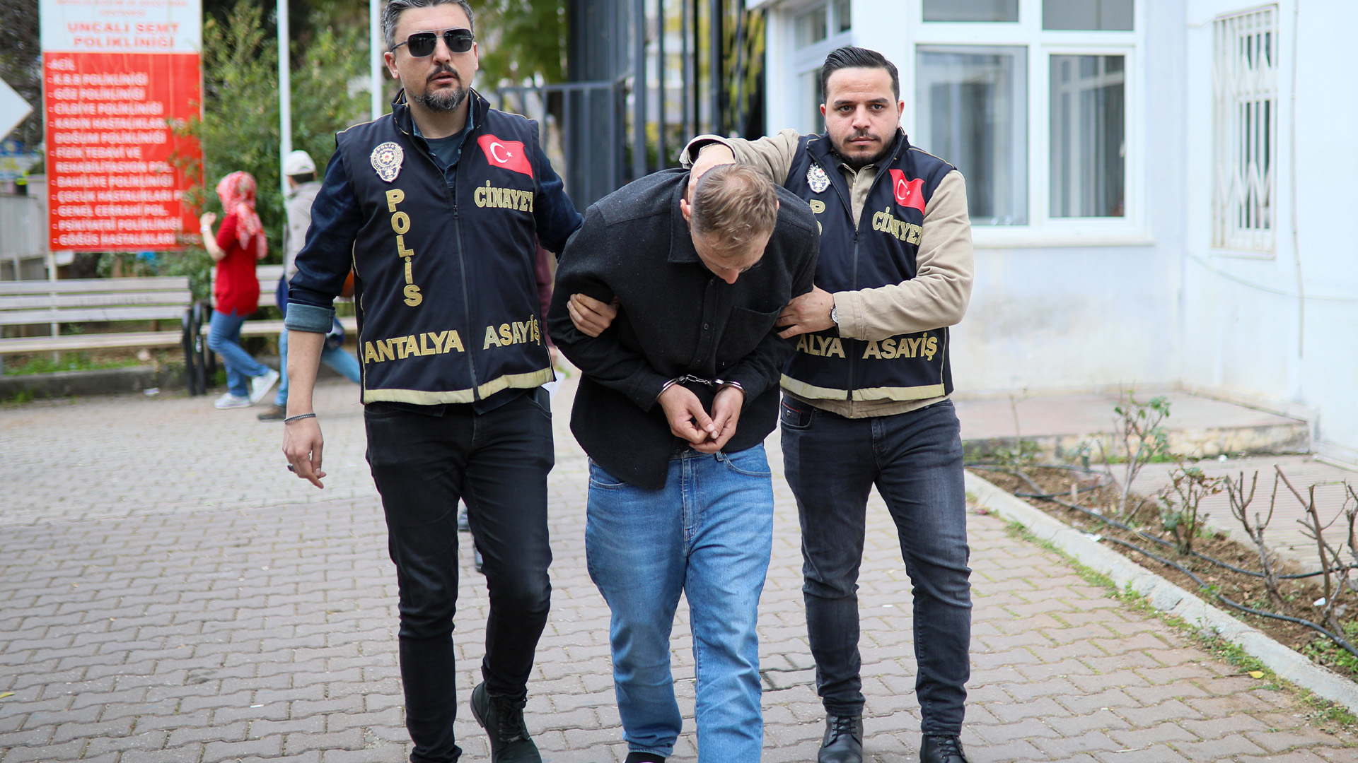 Babasininolumunenedennolanoğultahliyemitalepediyorum