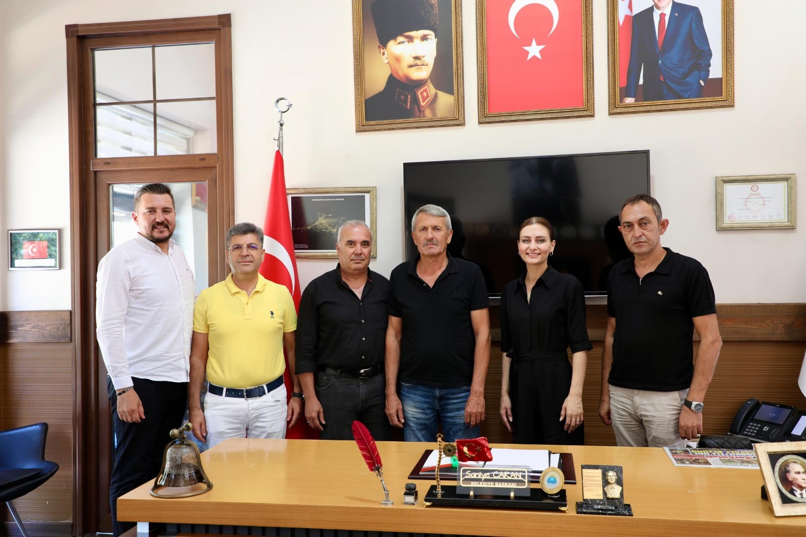 Baskanozcelikaciklamalardabulundu