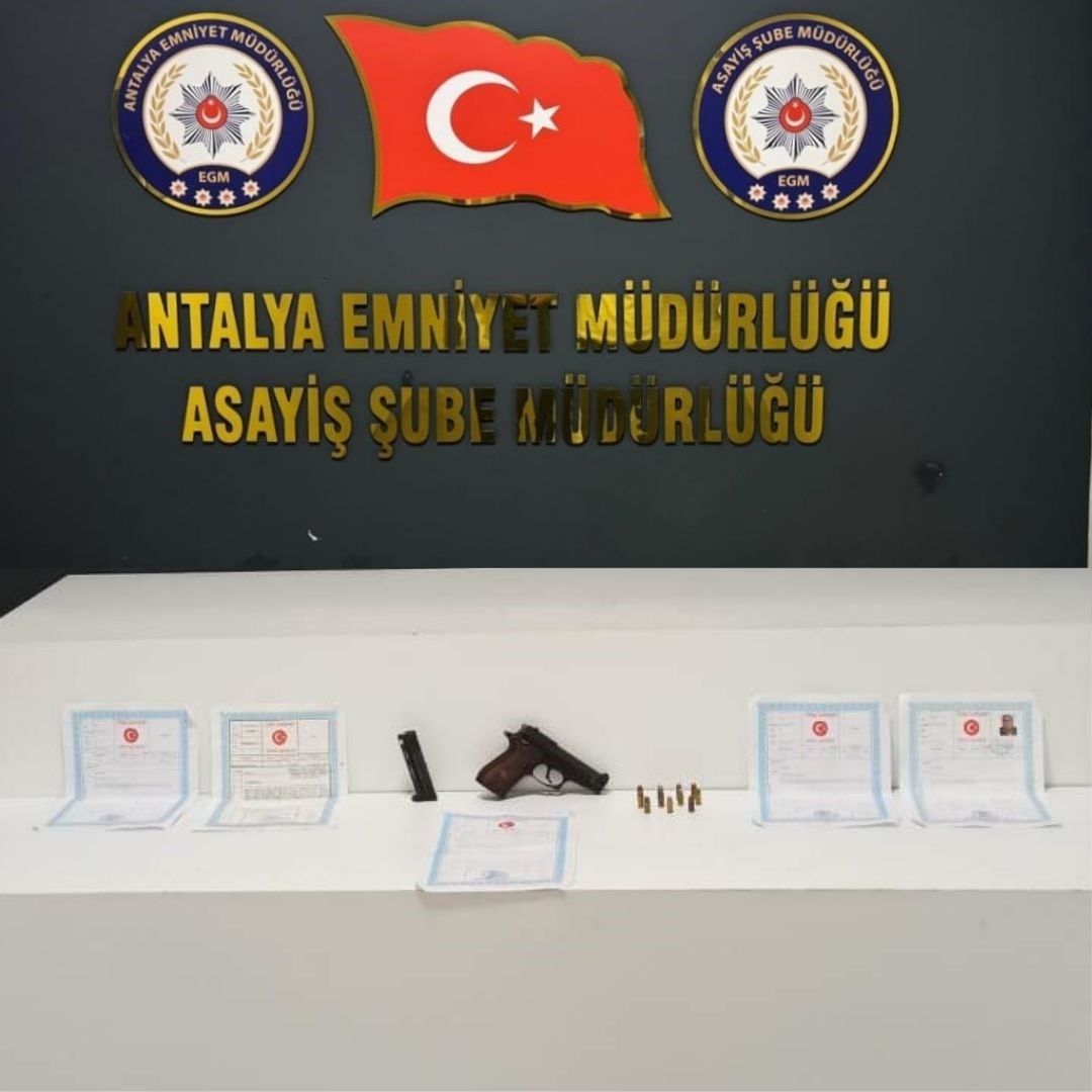 Celikkasahirsizligioperasyonu2Kisitutuklandi (2)