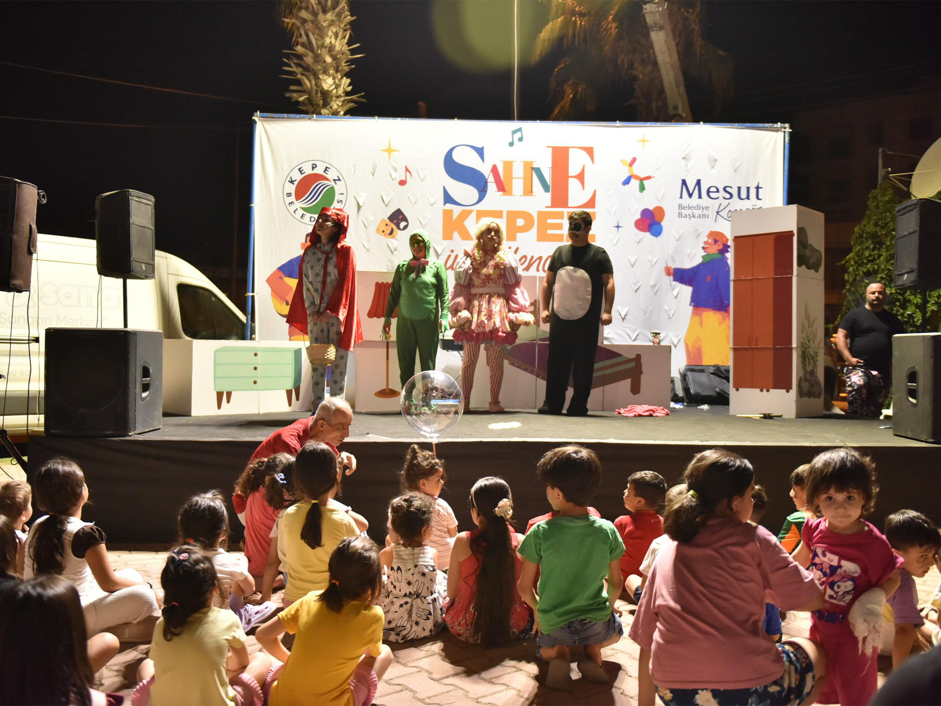 Kepezdeyazaksamlarisanatlabulusuyor