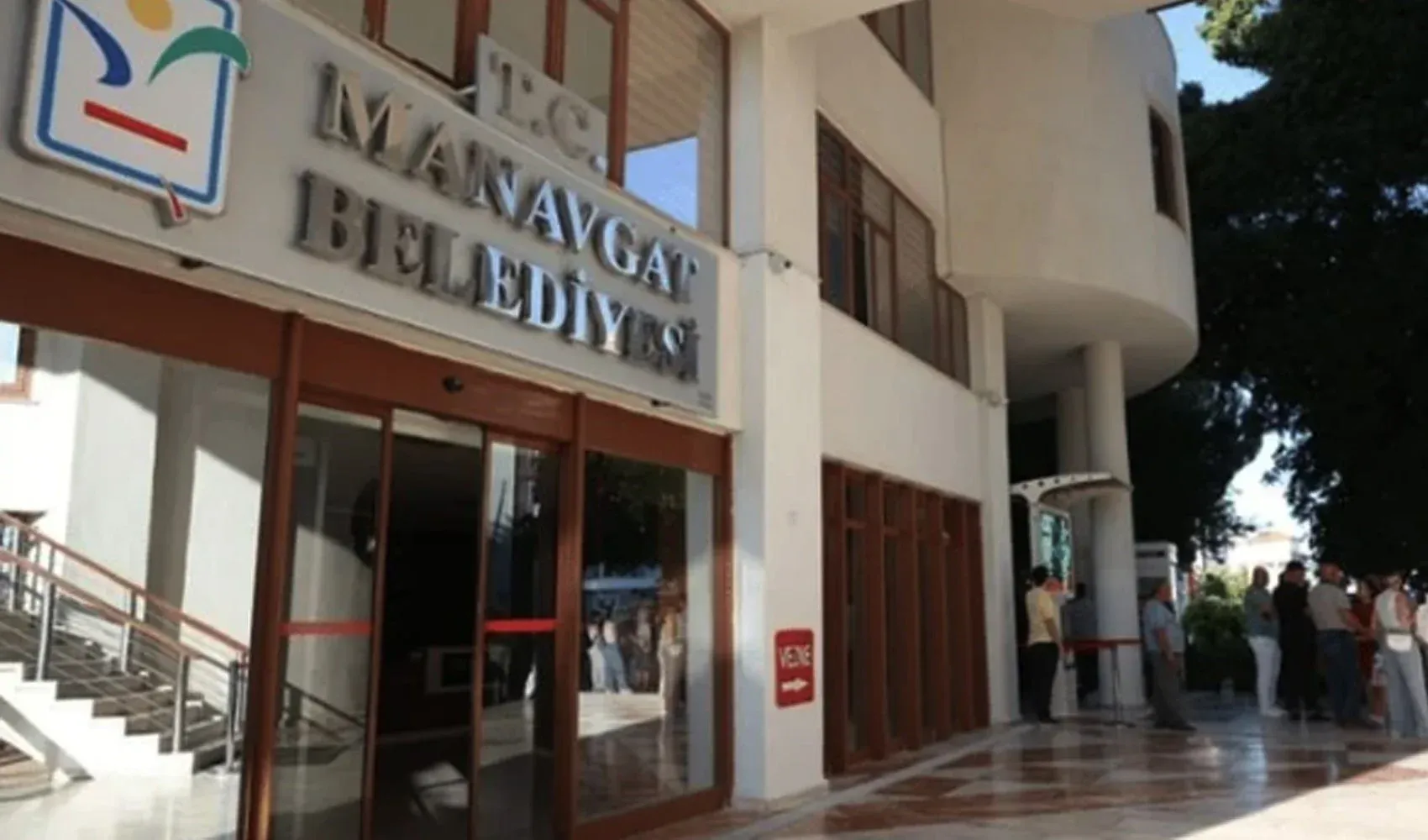 Manavgatbelediyesiioperasyonundayenigelismetuteremniyettereddettisavciliktakabuletti-2