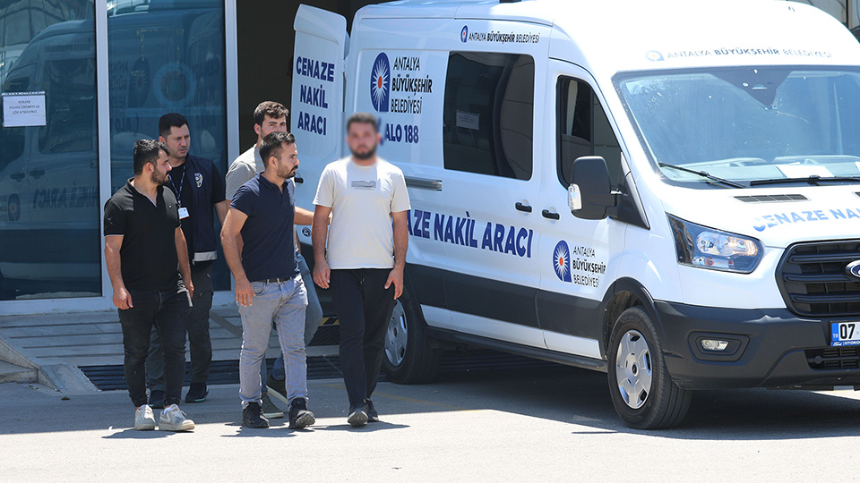 Manavgattafaciakizkardesininolumunenedenoldu-1