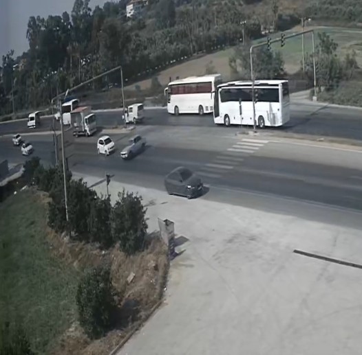 Manavgattaudonusuyapanaracaotomobilcarpti1 (2)