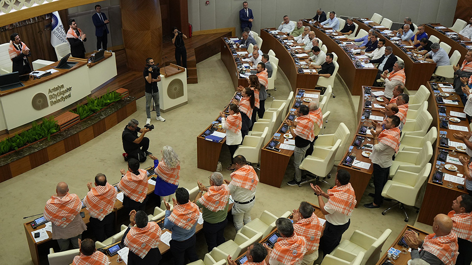 Meclistegerginanlarakpvechpkaosu1