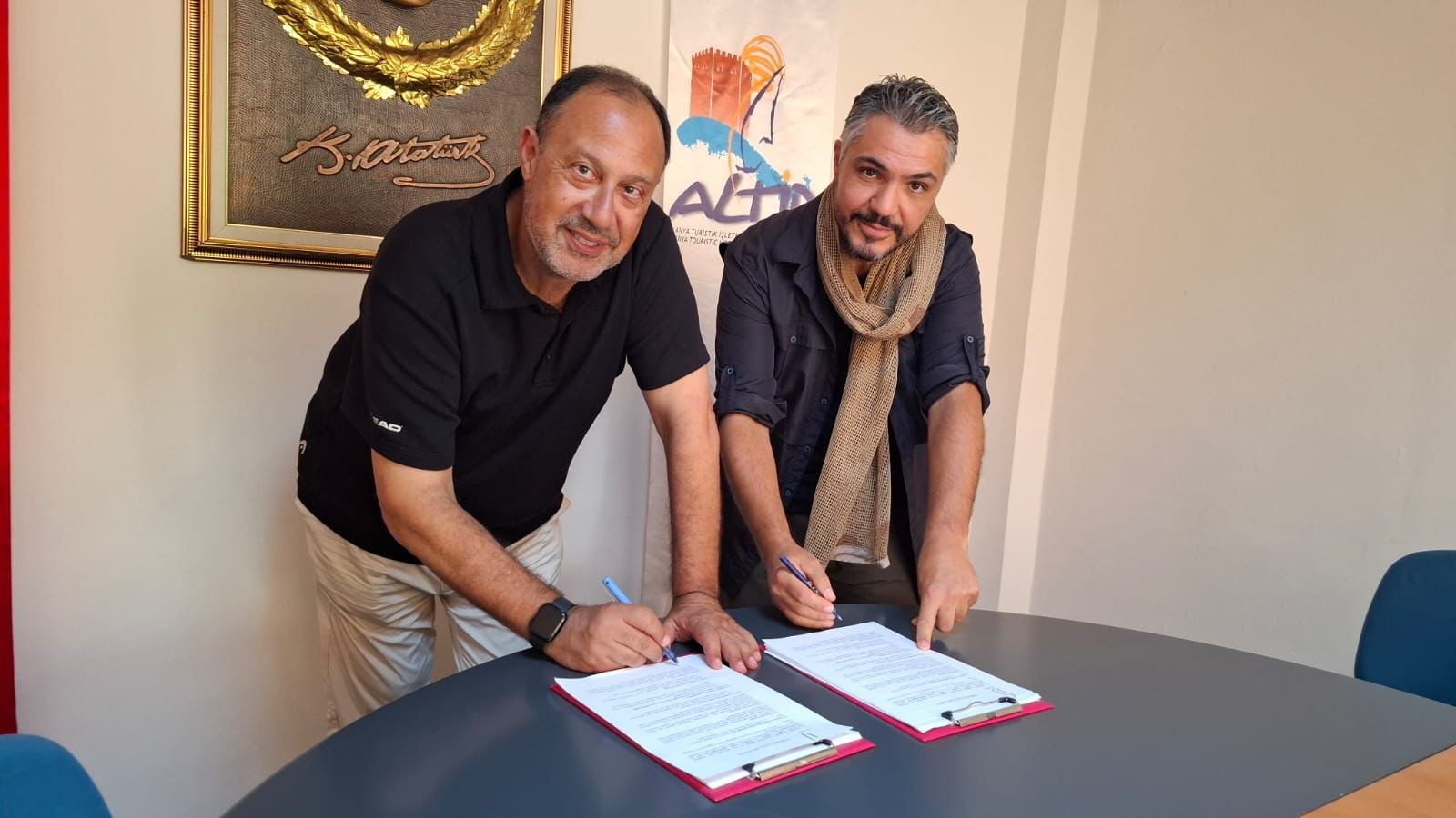 Selinusantikkentindekapsamliarastirma