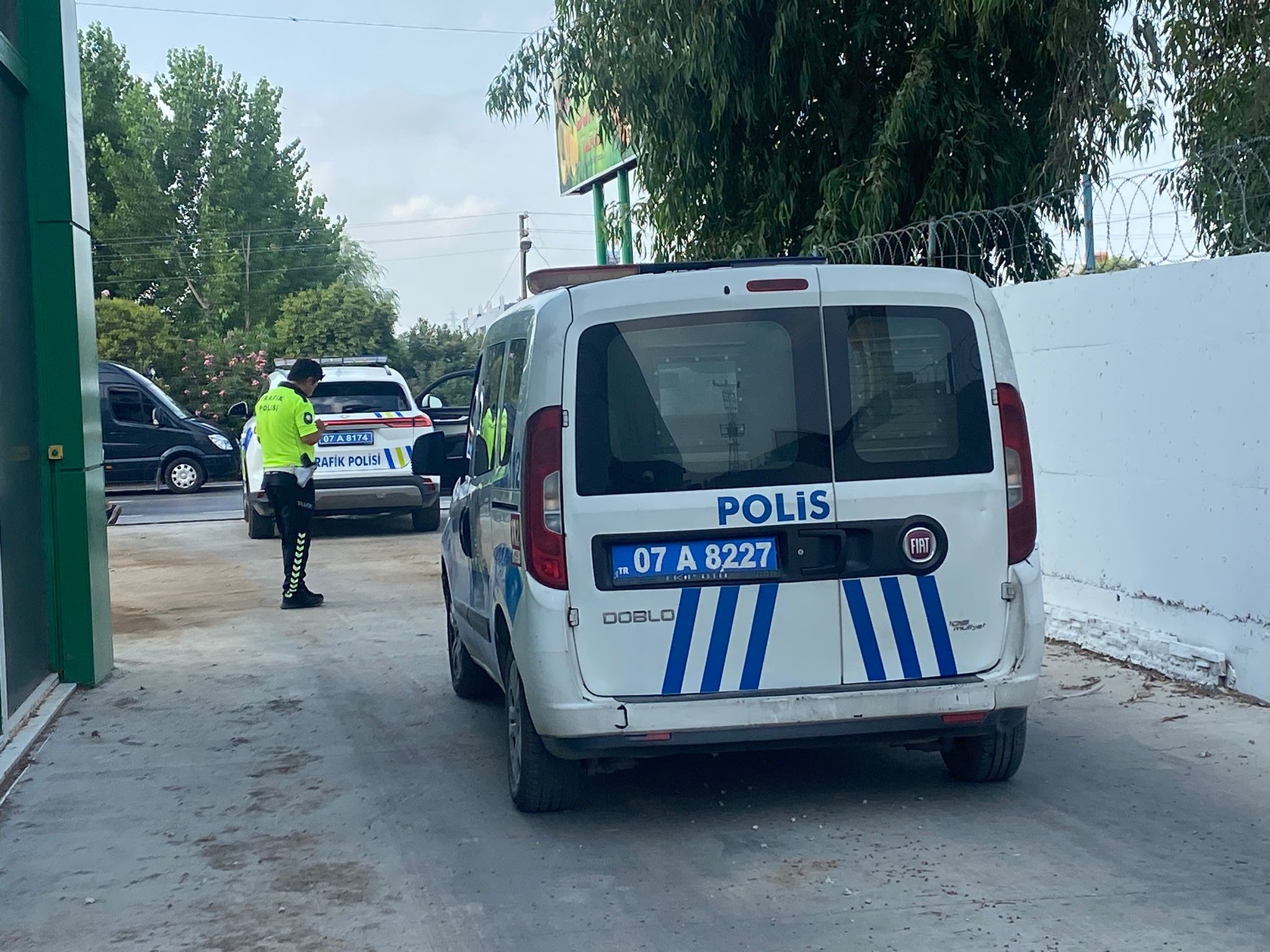 Tırelektrikdireginecarpti-1