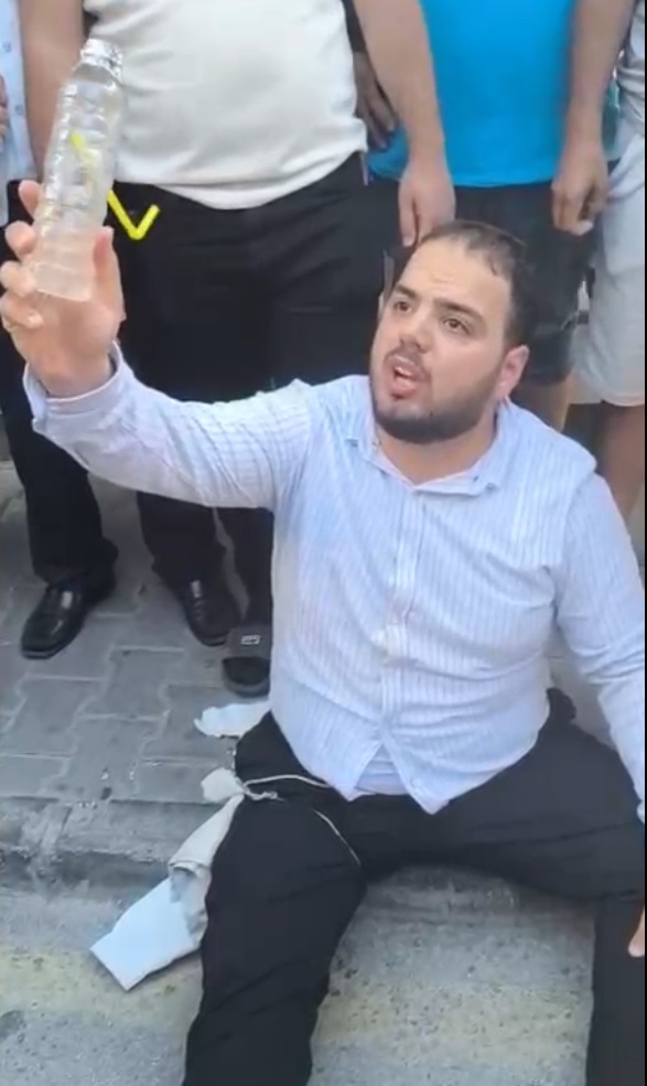 Yasaklımaddeictikendiniuyaranmuezzinibıcakladı