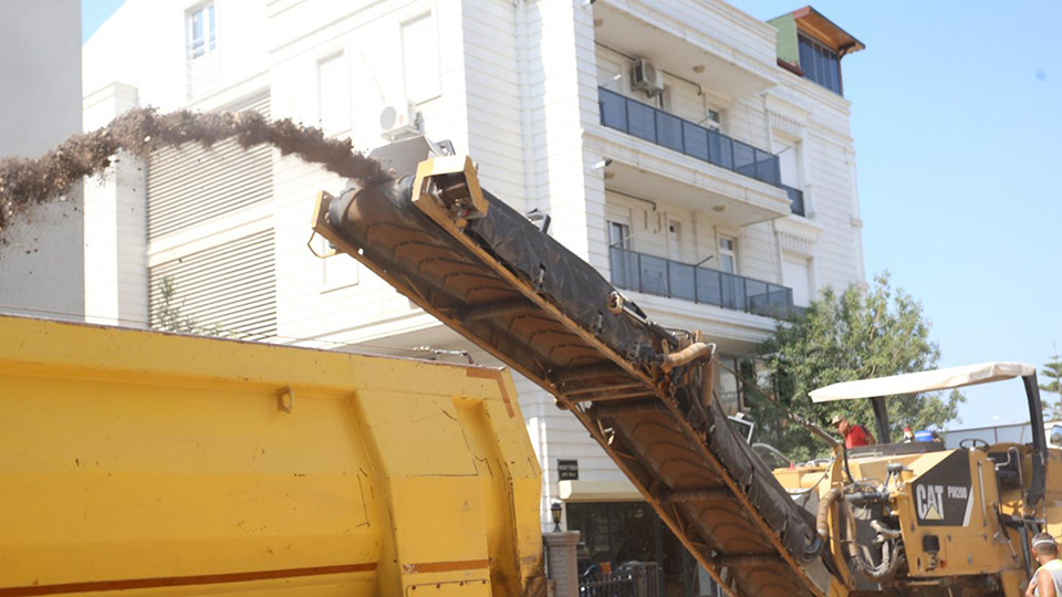 Yeniemekmahallesinde5Sokaktayollaryenileniyor.jpg2