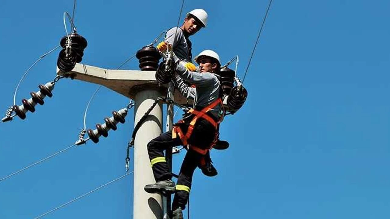 19Agustısadanaelektrikkesintisi