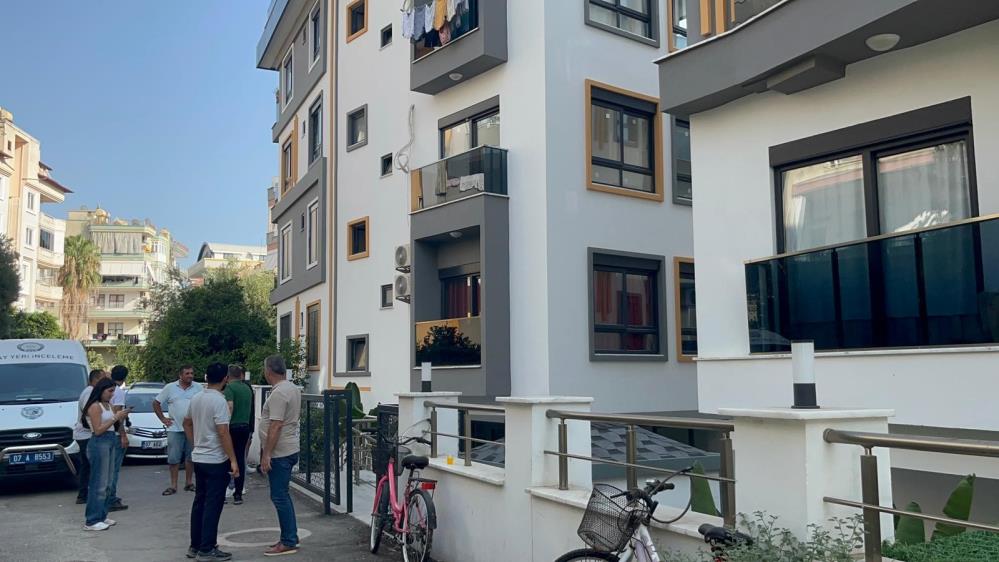 Alanyadacinaytegumushanedeaydınlandı