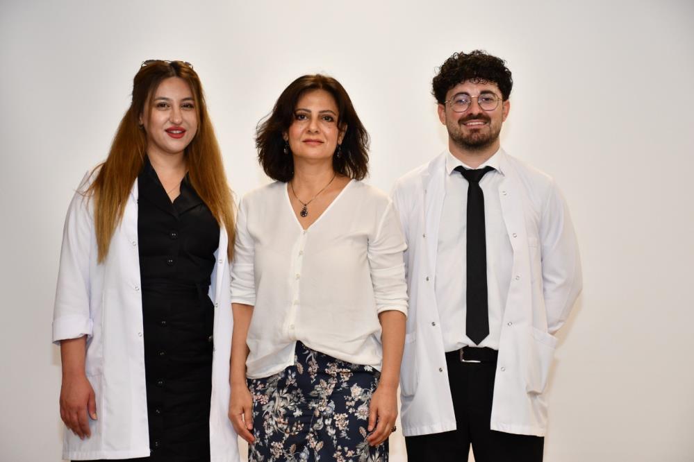 Alanyadailkmezuniyet