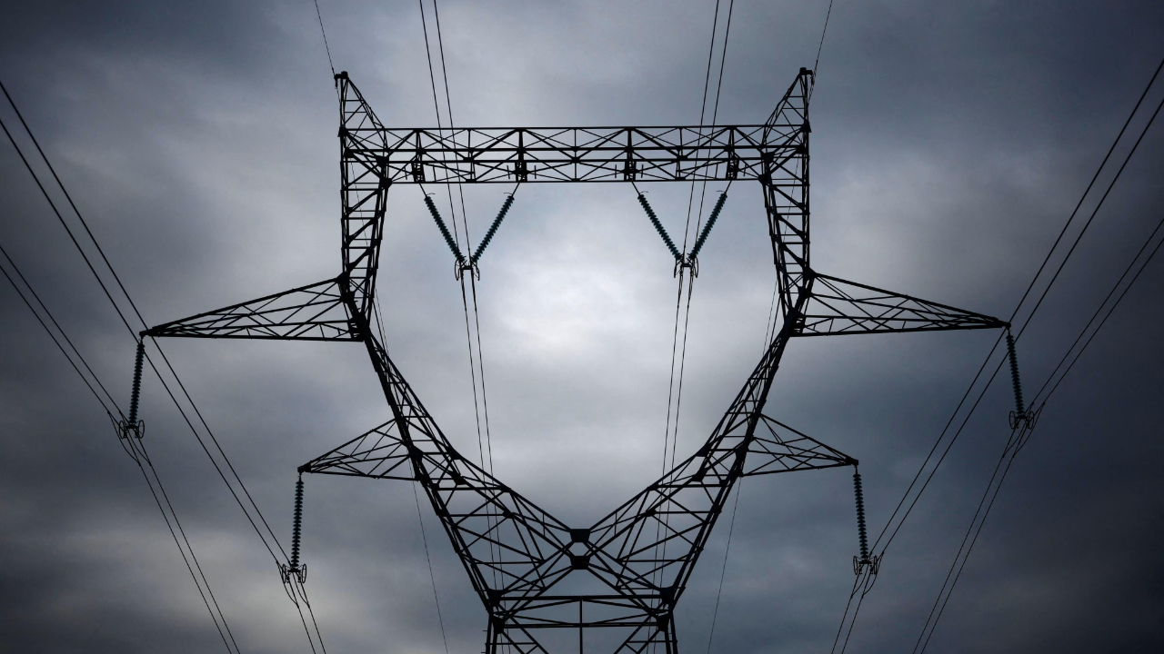 Antalya4Agustoselektrikkesintisi