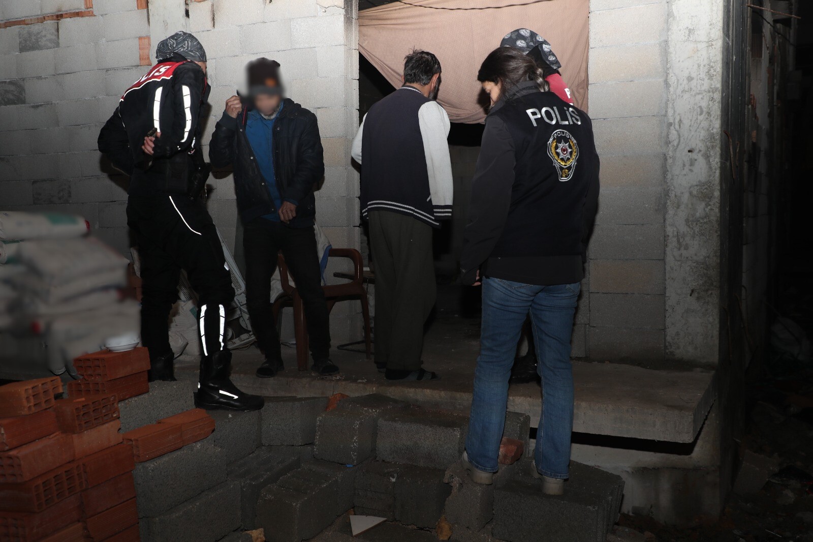 Antalyadacesitliillereoperasyonduzenlendi