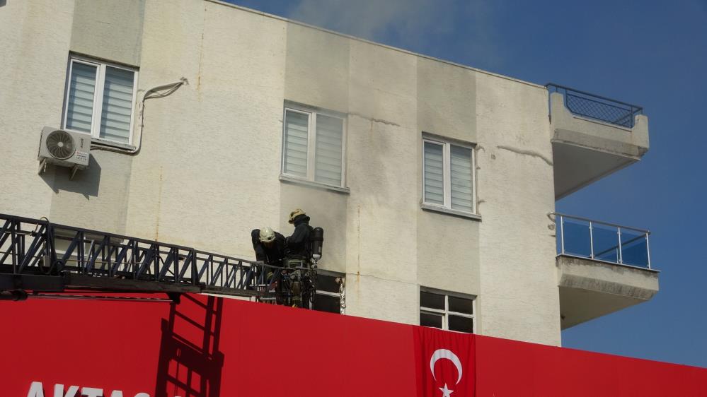 Antalyadatekstilatolyesindeyangincikti