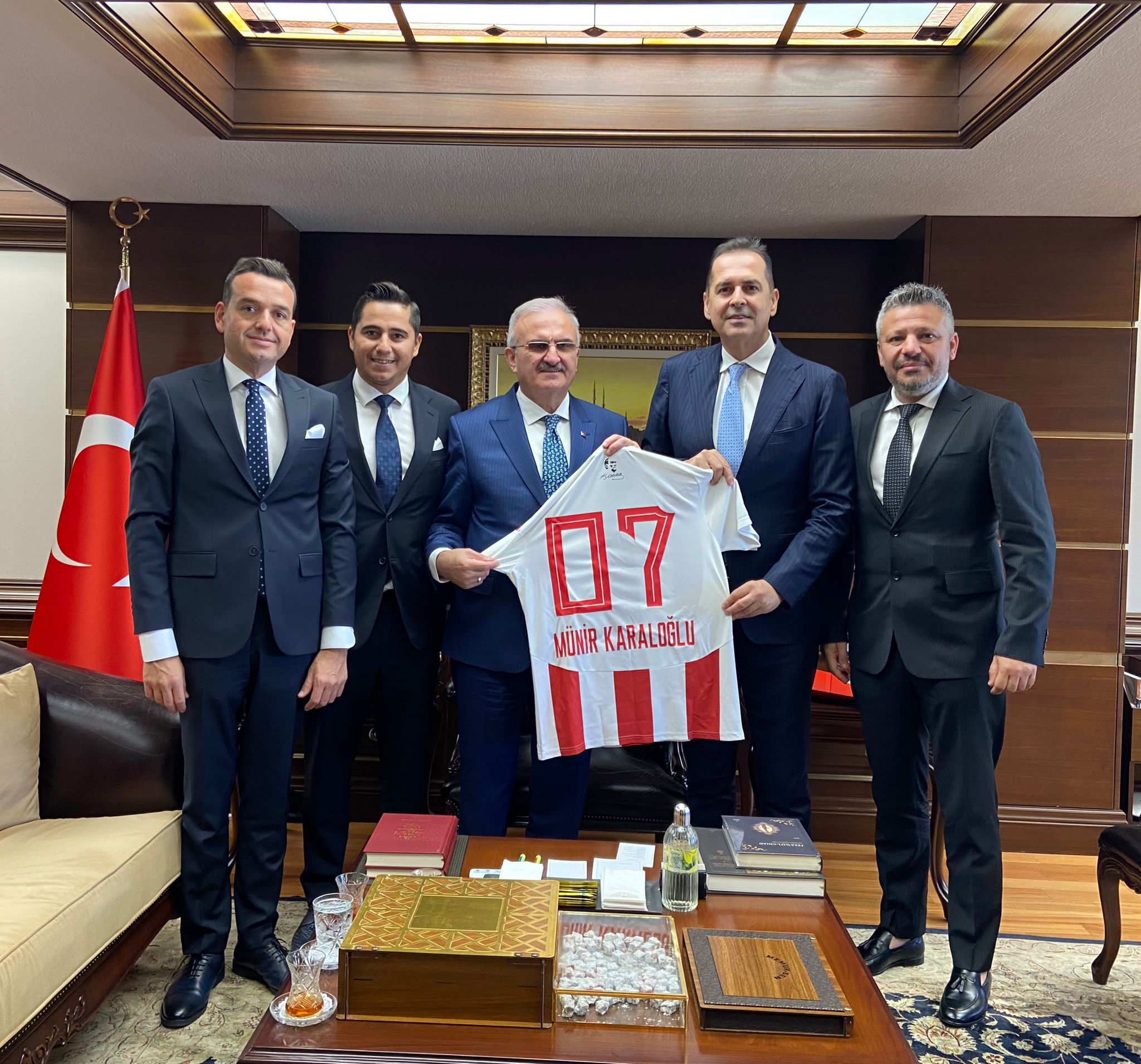 Antalyasporyonetimikabineziyaret