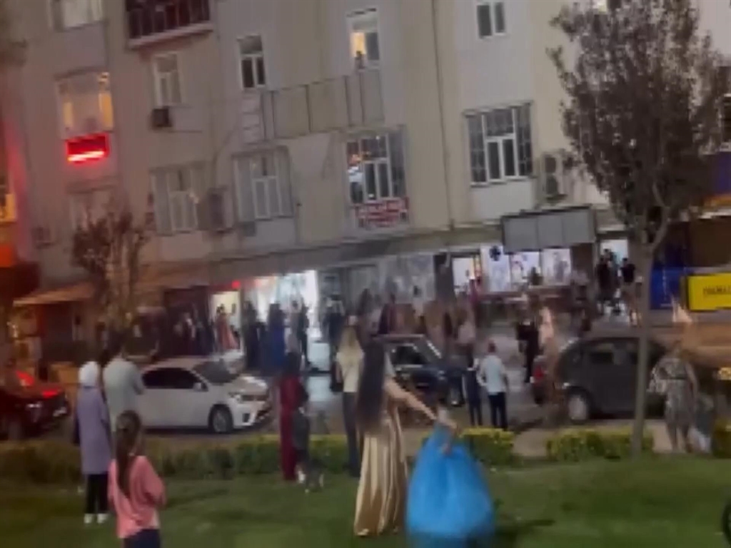 Arnavutkoydeduguncikisikavga