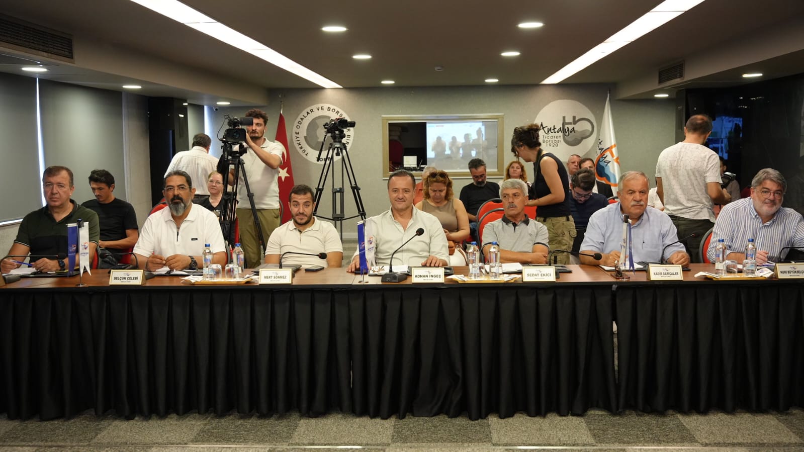 Baskancandırureticilerzordurumda-1