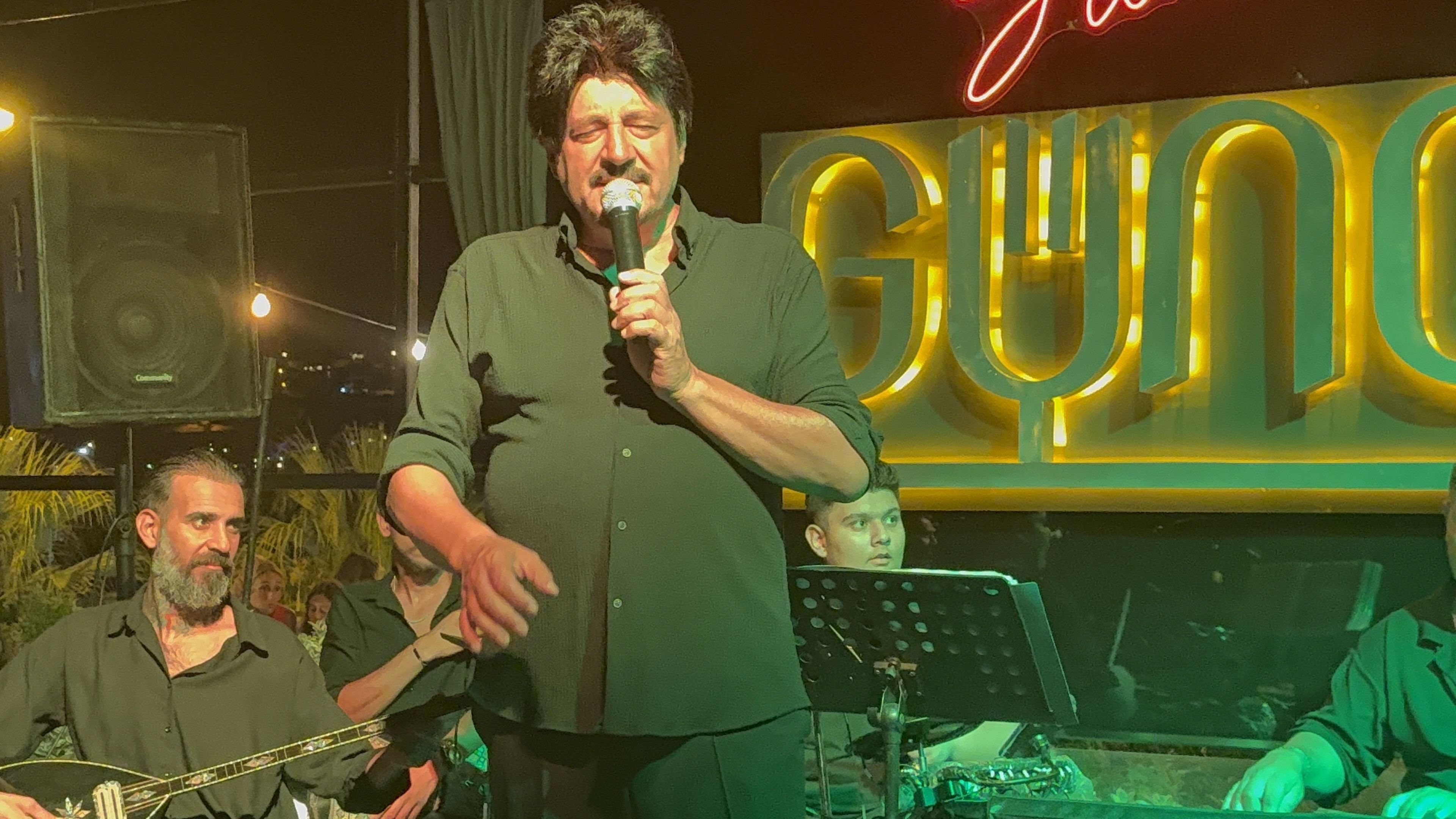 Baskılaradayanamadı