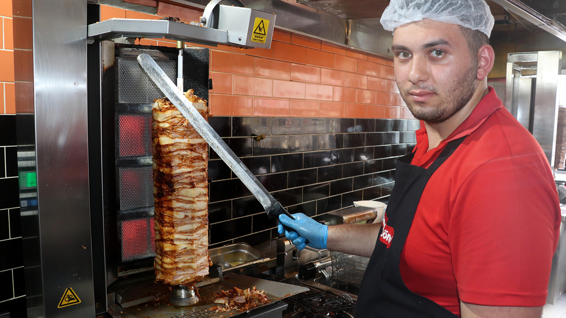 Busicaktacanlabaslacalisiyorlar