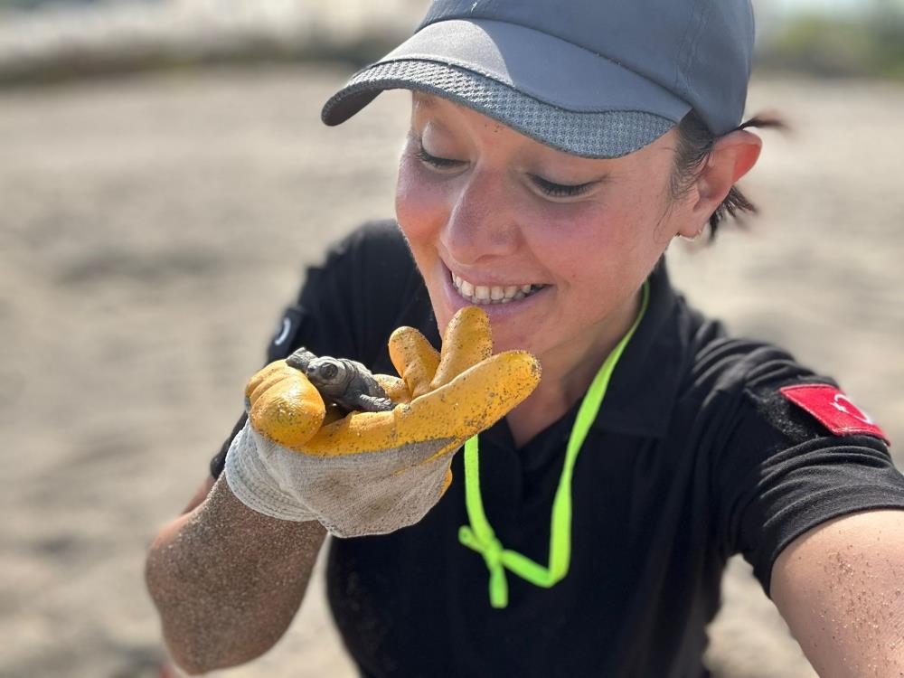 Carettayavrularınınzorluyolculugubasladı