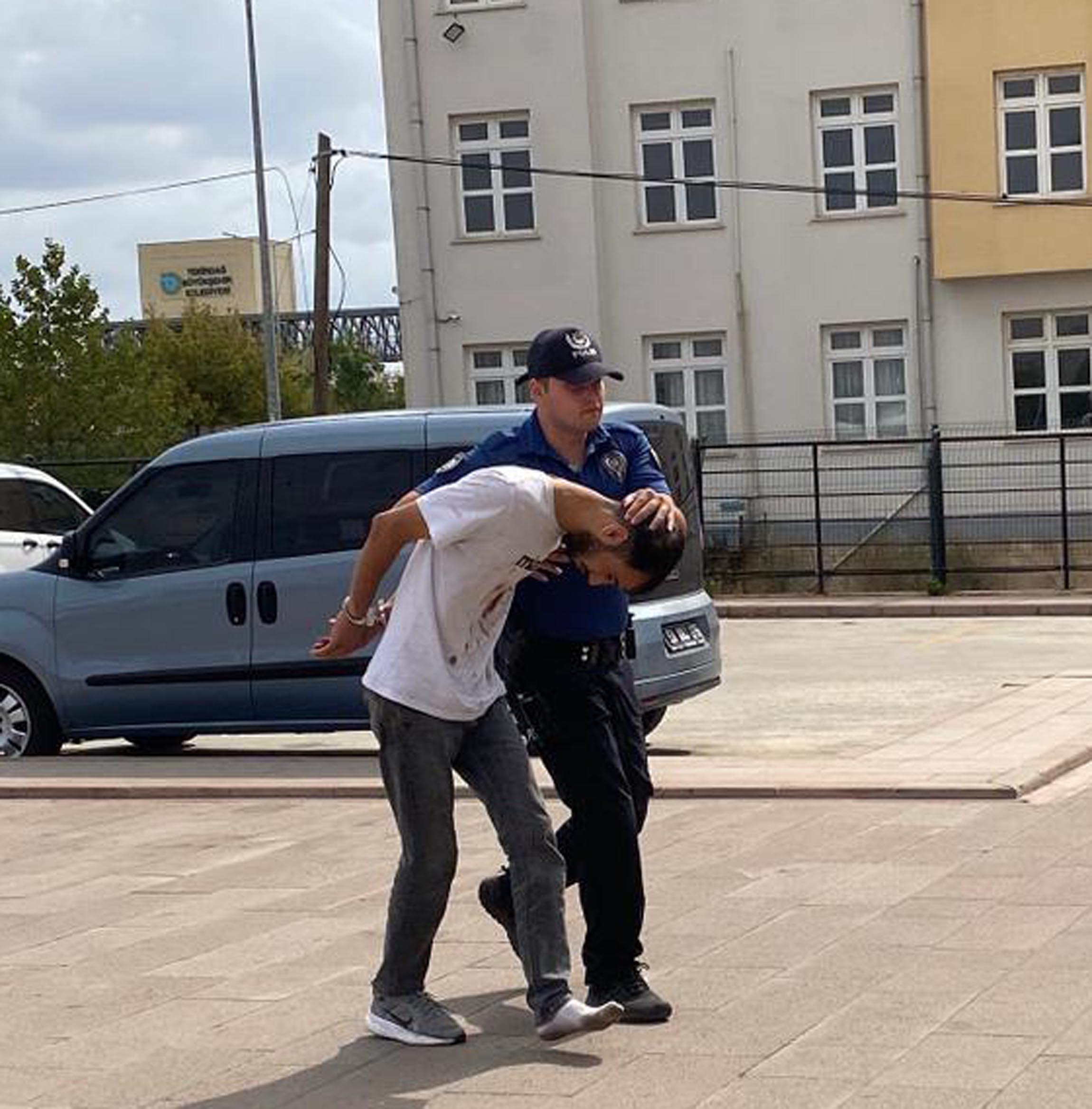 Corludayasananolayasaskinacevirdi