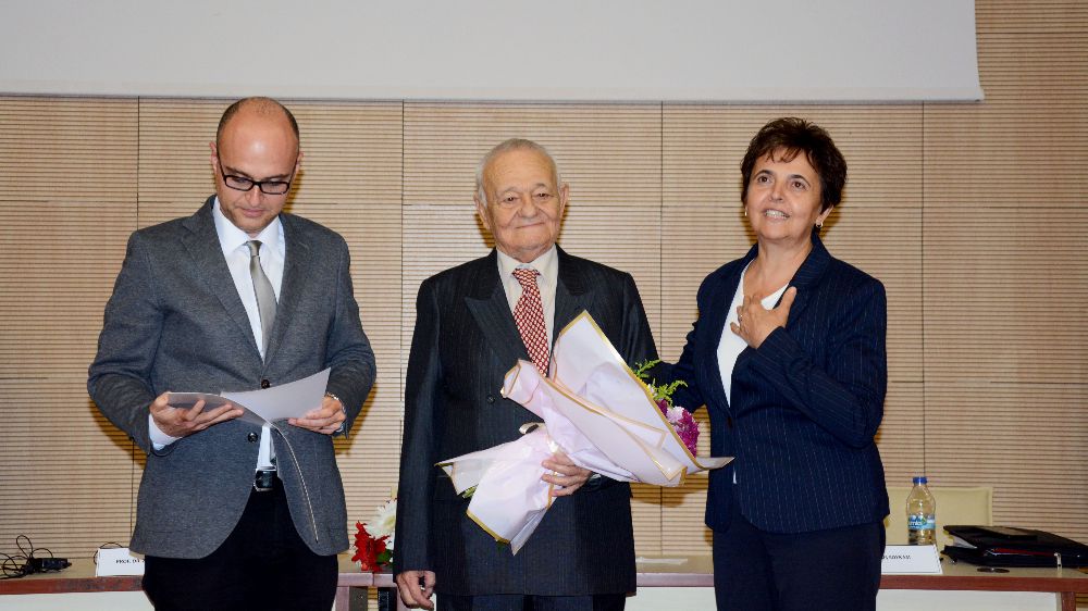 Eskiantalyabelediyebaskanindanacihaberhayatinikaybetti