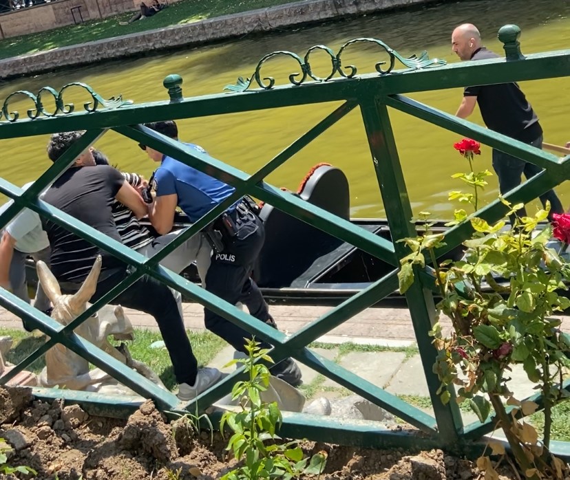 Eskisehirdeatlamayacalısanapolisengeli