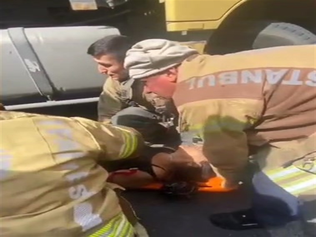 Hafriyatkamyonukadinacaprti