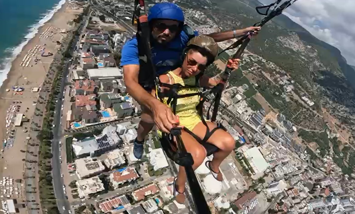 Havadankayitkazaparasutkamerasinayansidi