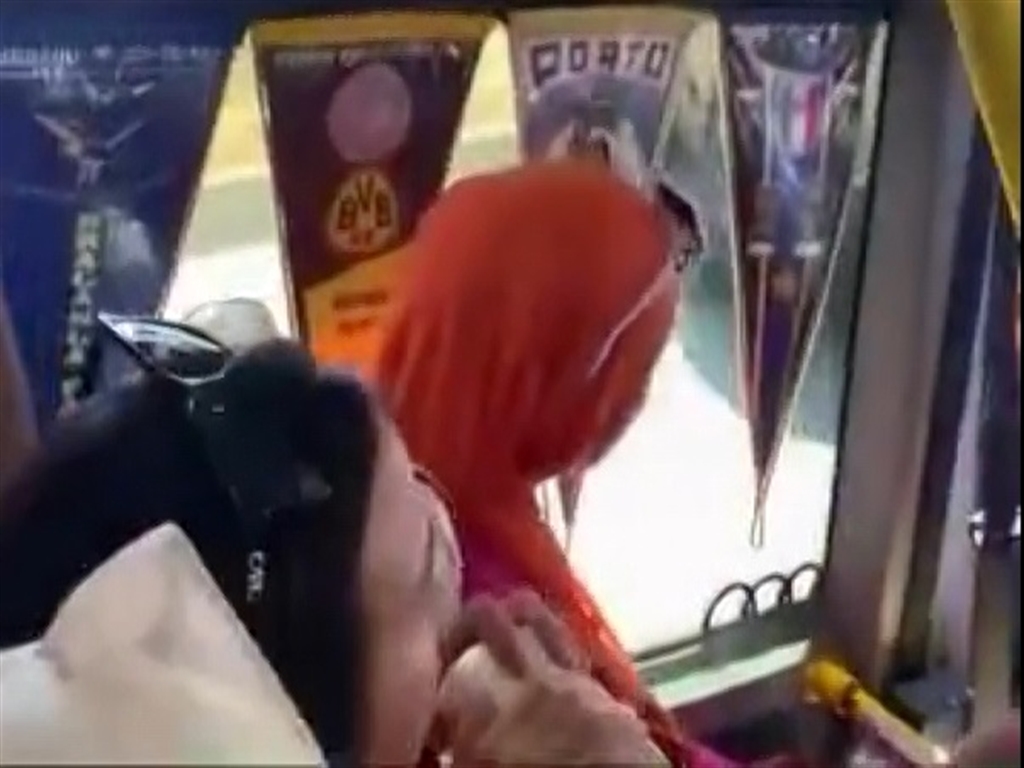 Kazasonrasiogrencilersinavageckaldi