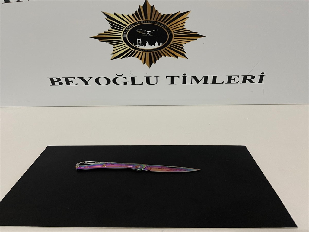 Kiskanclikkrizinegirdi3Kisiyiyaraladi