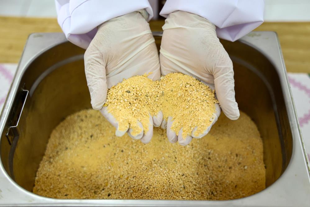 Korkuteliilcesinebuyukdestekkadinemegeikazanc