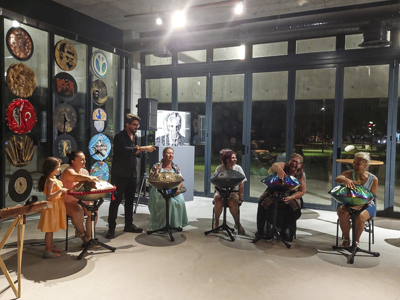 Muratpasabelediyesimuzikseverleribulusturdu