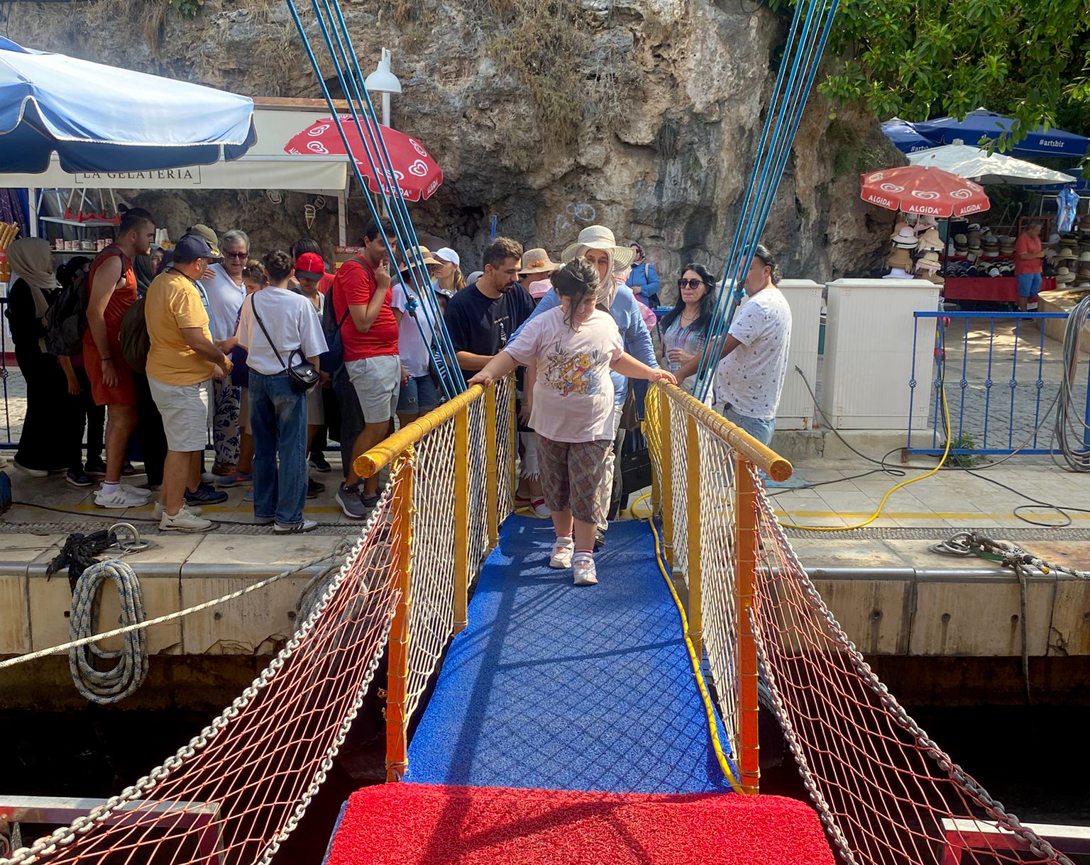 Ozelcocuklarayatgezisi