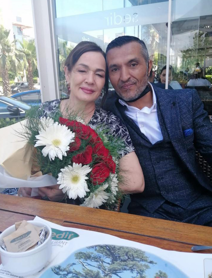 Rusesitarafindanbicaklandi