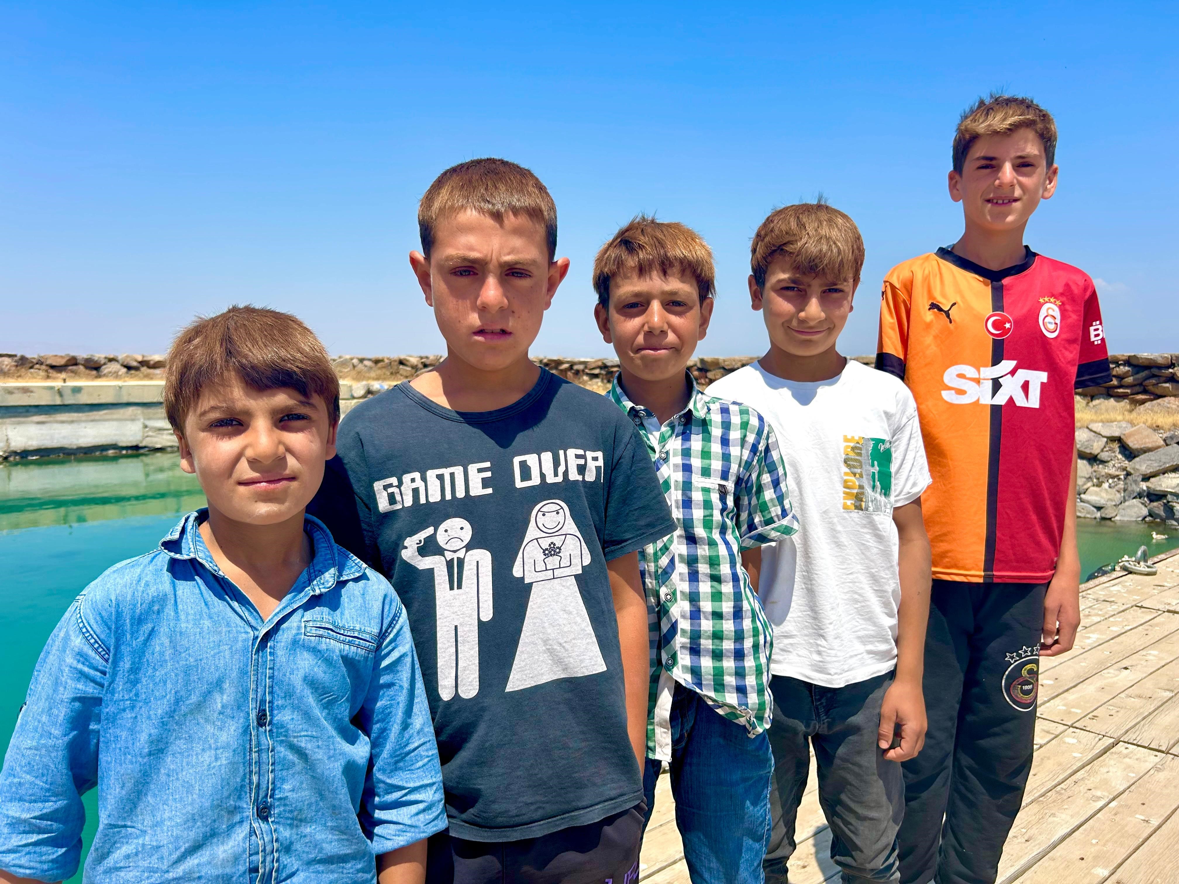 Vandagolegiripsarisinolarakcikiyorlar