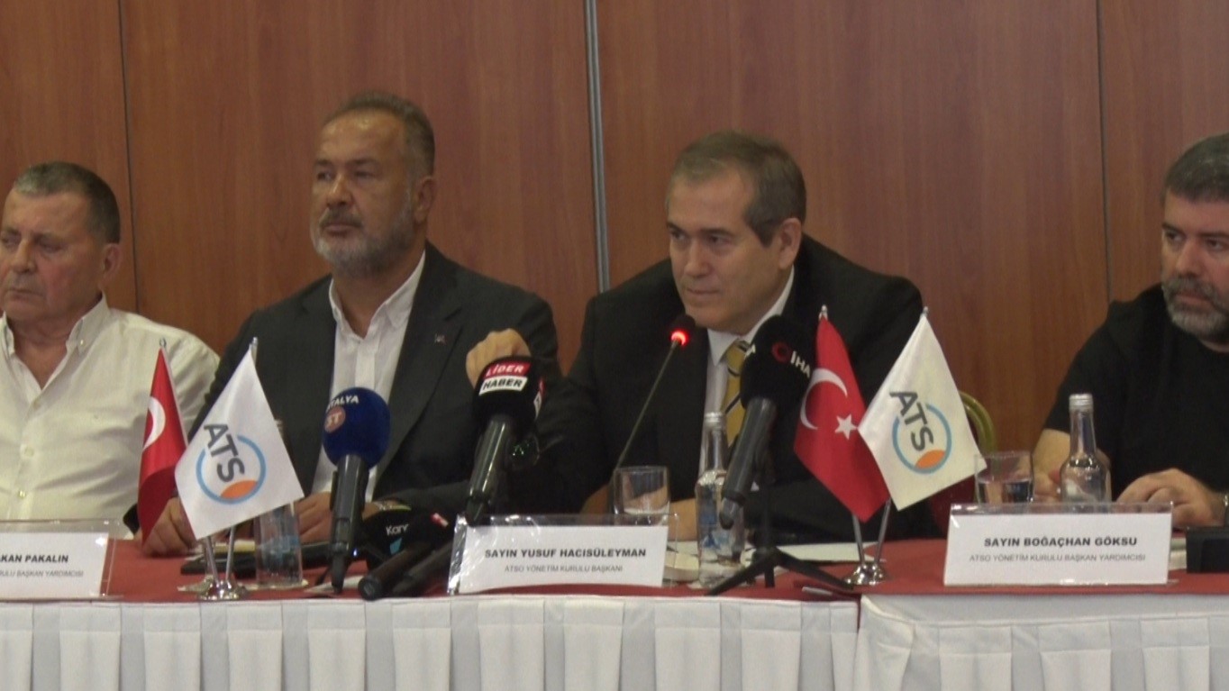 Yusufhacisuleyankimdir