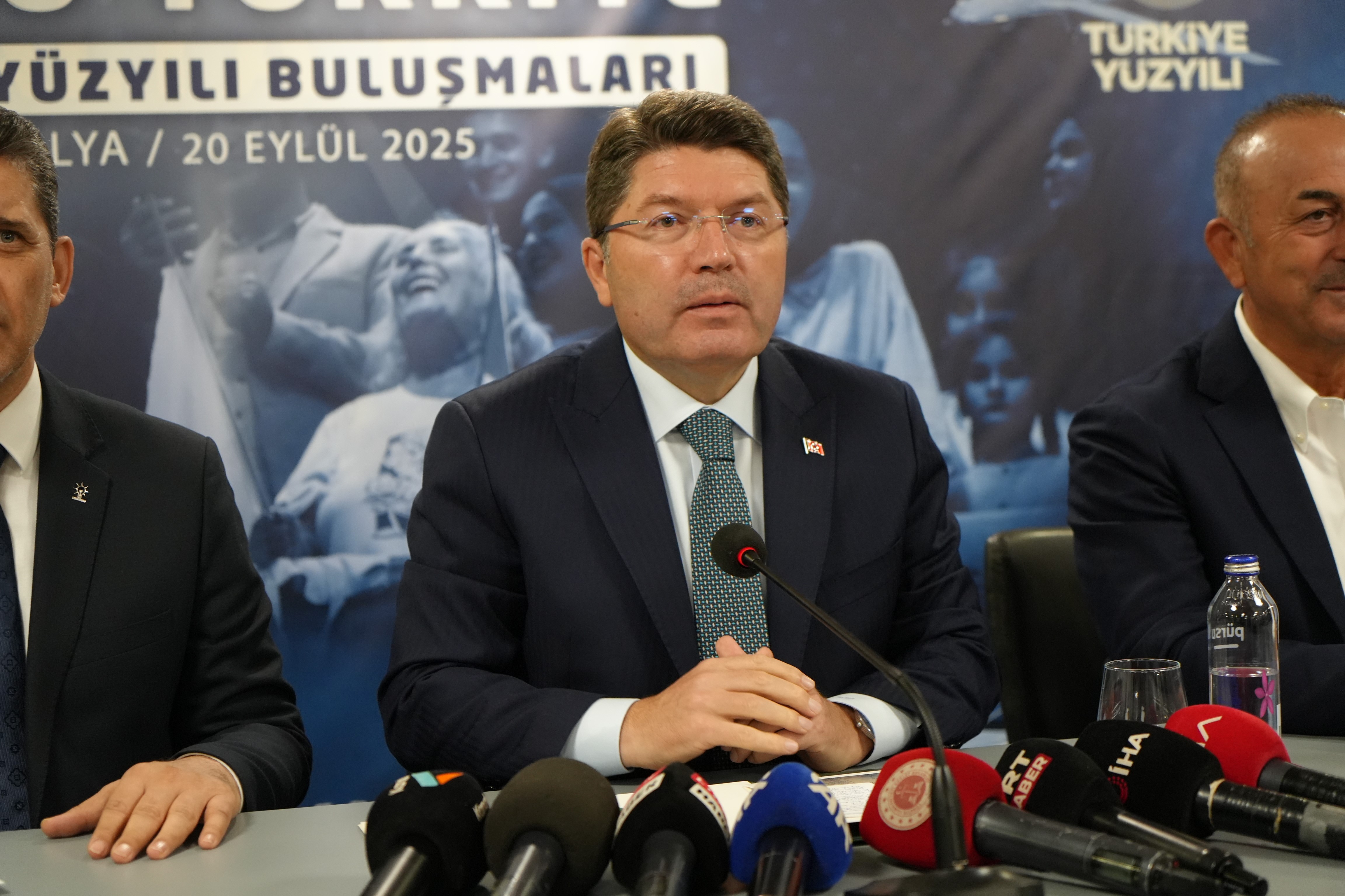 Adaletbakanindanyargielestrilerineserttepki