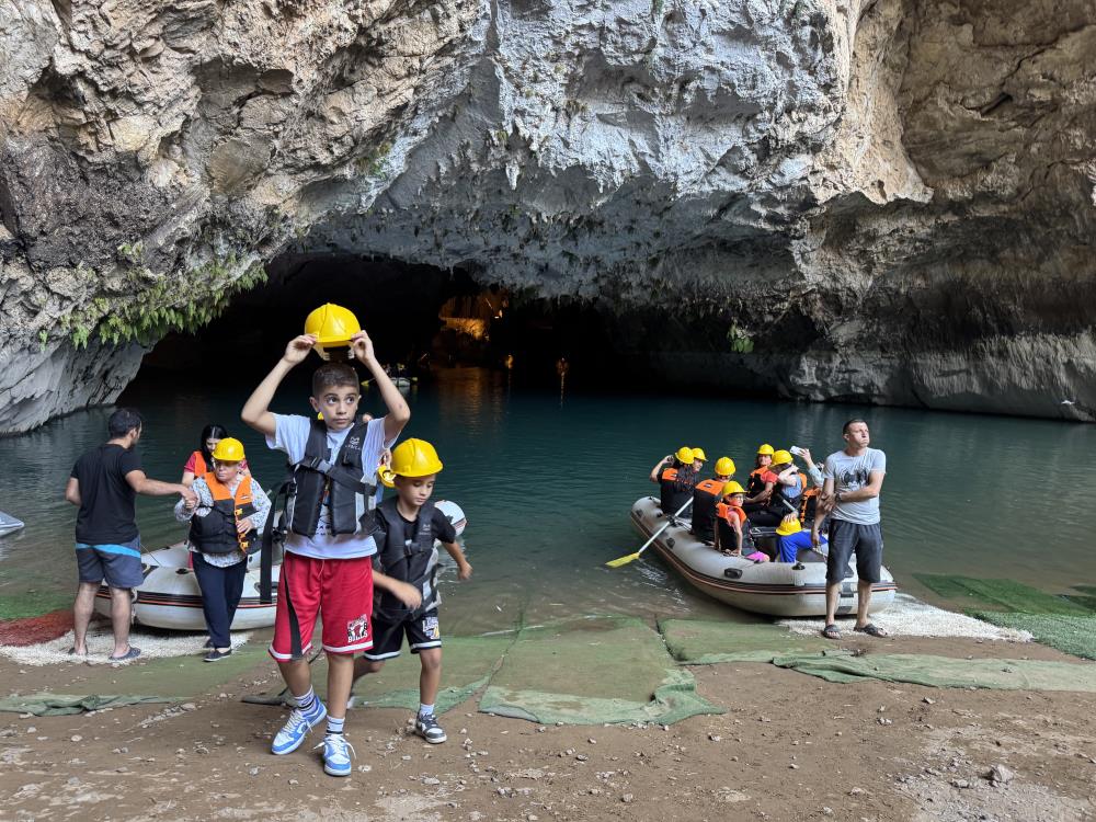 Altınbesikmagarasındatuvaletkrizi