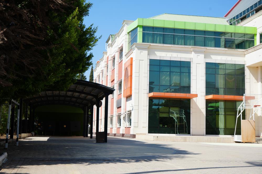 Antalyadaokultasındıgıicinvelilerisyanda